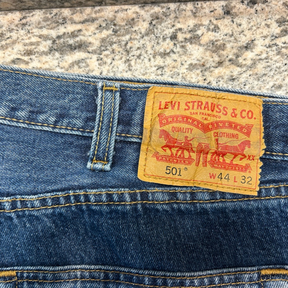 Levi 501 44x32